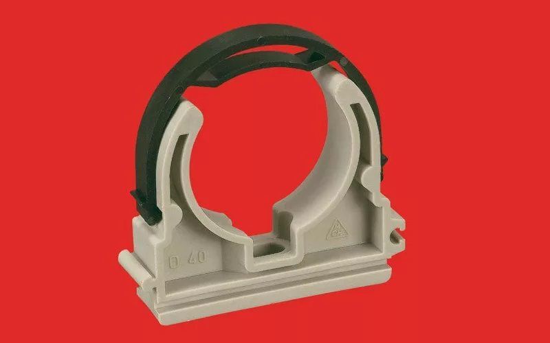 Зажим с лентой  32 